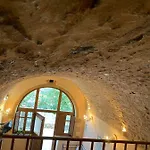 招待所 Guesthousekamara 4*