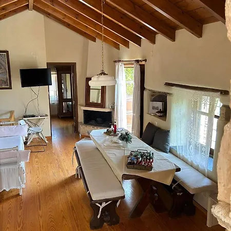 Guesthousekamara 4* Monemvasziá